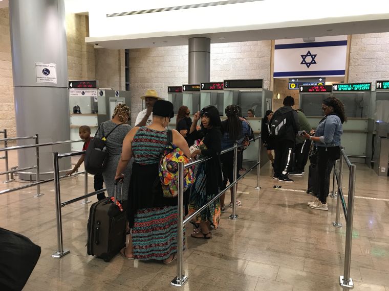 Mary Mary With Their Families In Israel
