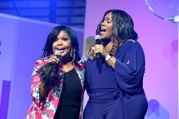 CeCe Winans & Kelly Price At Essence Festival 2017