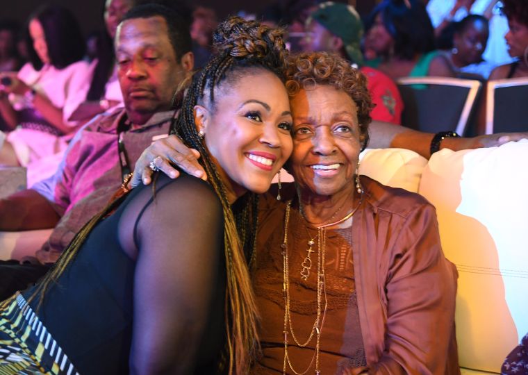 Erica Campbell & Cissy Houston At Essence Festival 2017
