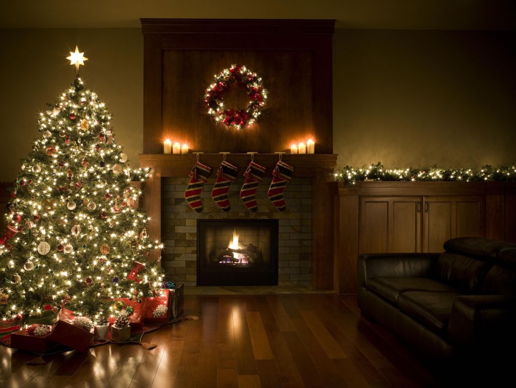 Adorned Christmas Tree, Wreath, and Garland Inside Living Room, Copyspace