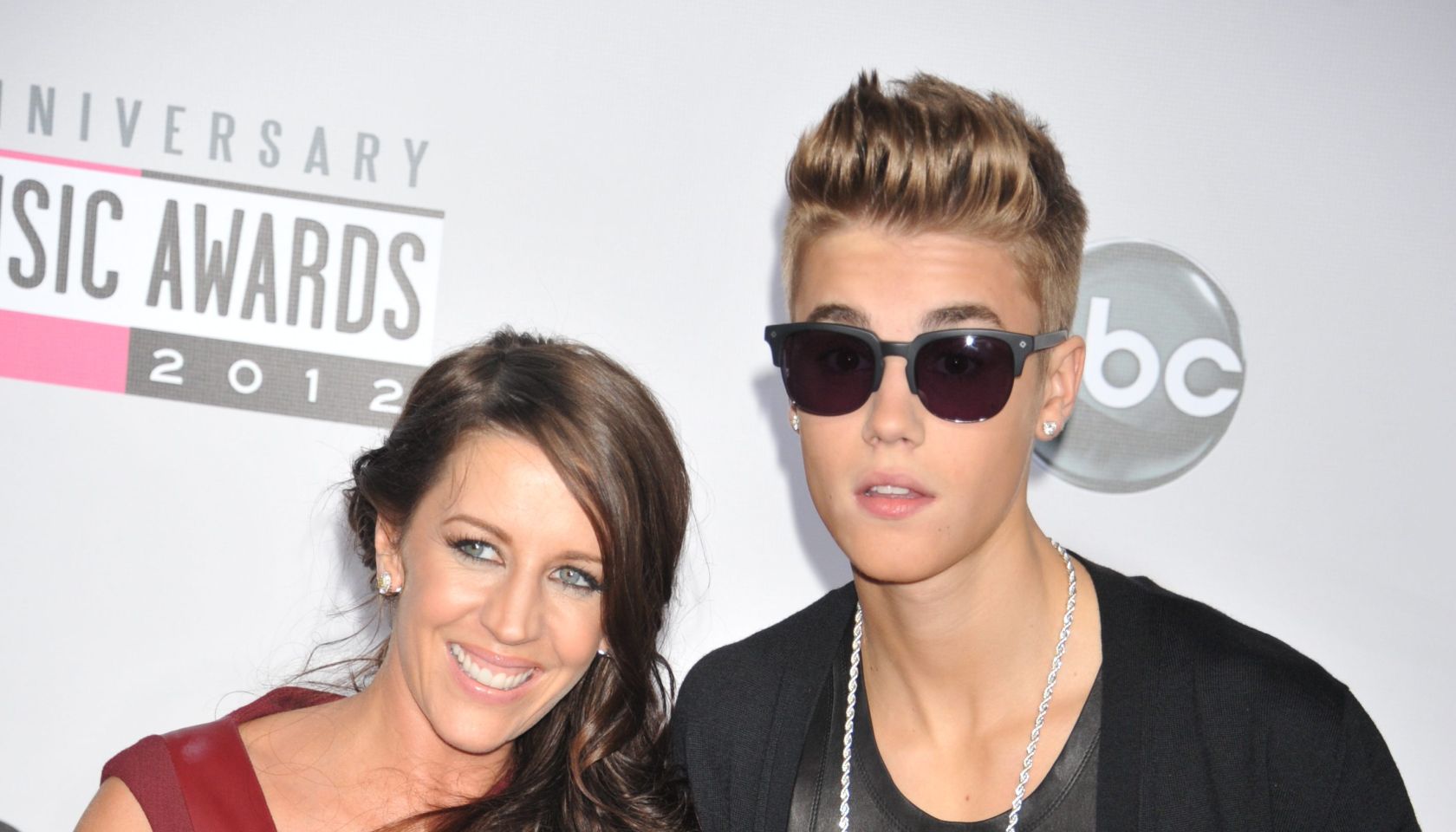 USA - The 40th American Music Awards held at Nokia Theatre L.A. Live. - arrivals