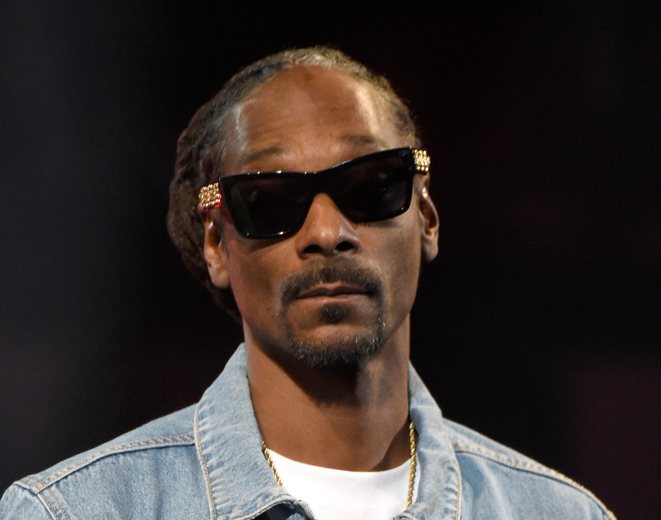 songs featuring snoop dogg 2018