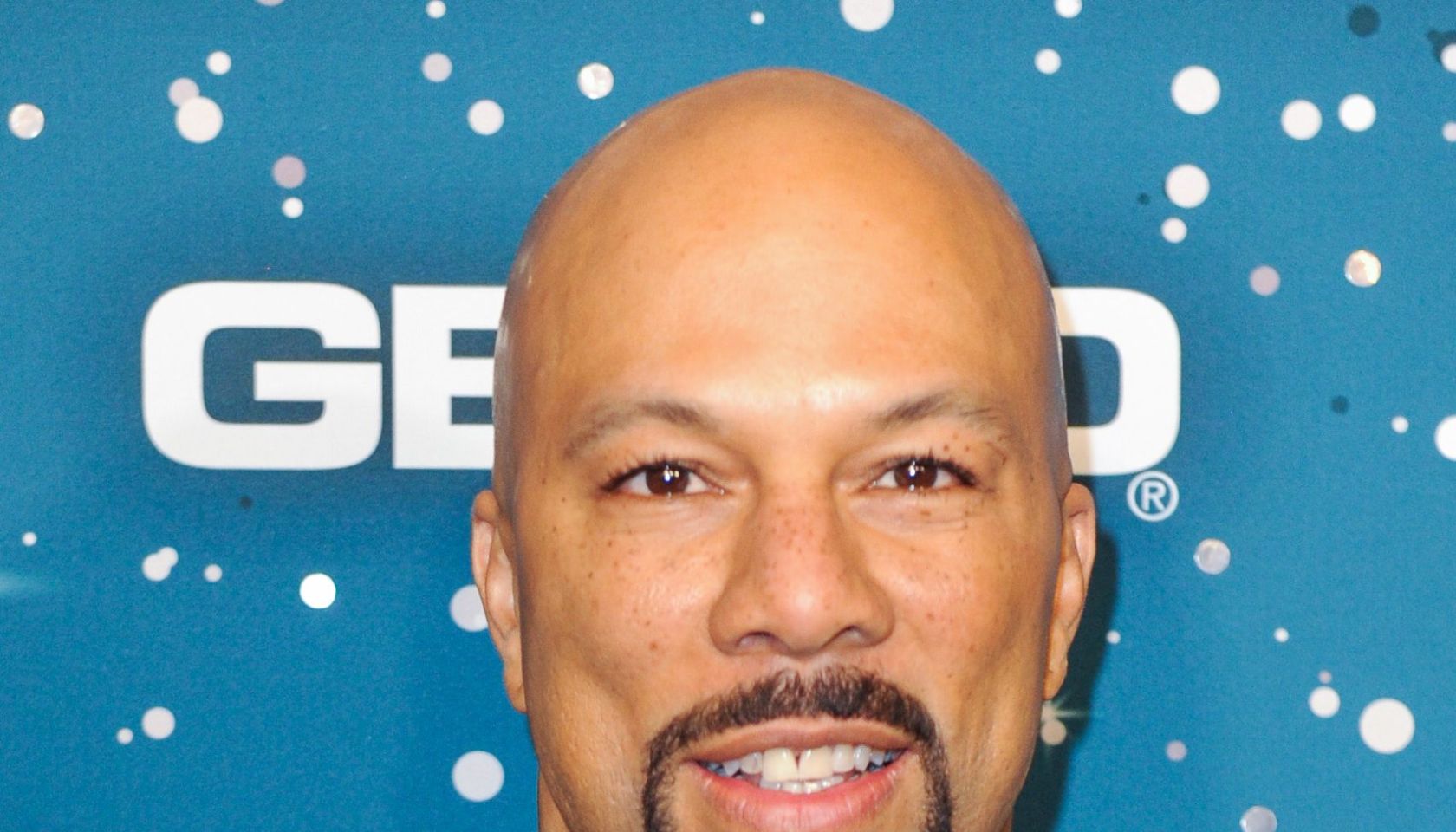 Essence 10th Annual Black Women in Hollywood Awards Gala - Arrivals