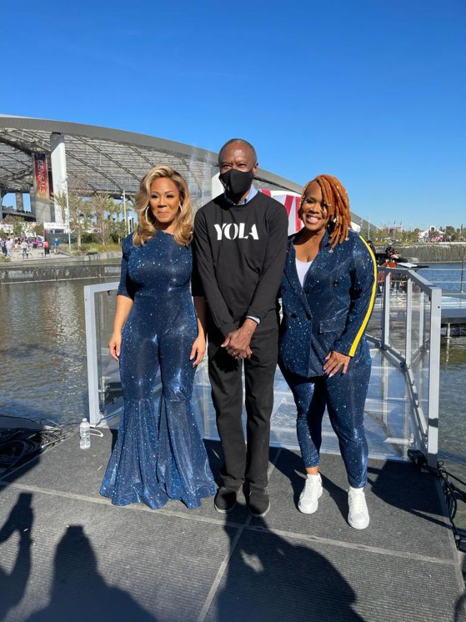 Mary Mary At Super Bowl LVI