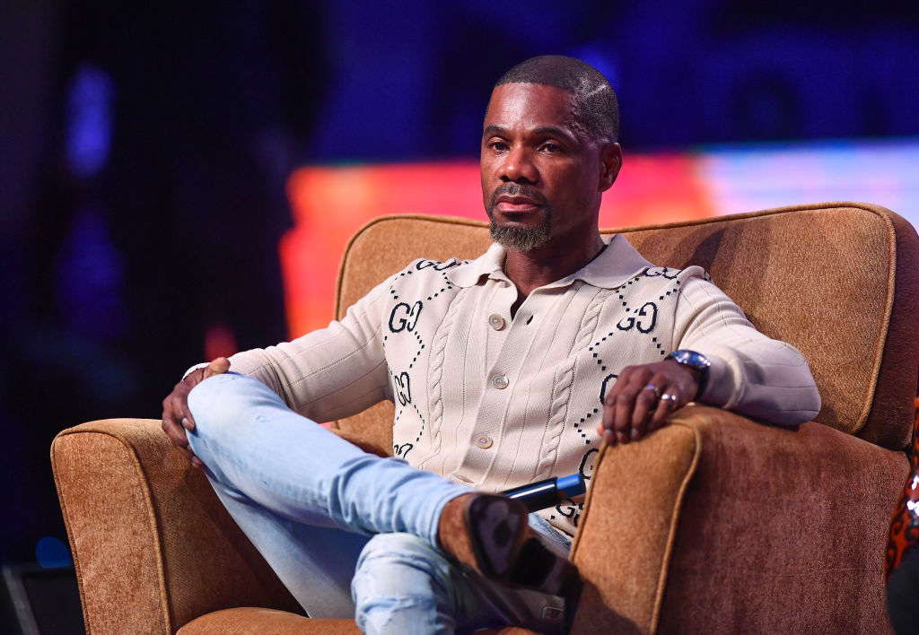 Kirk Franklin Pop-Up Live Performance