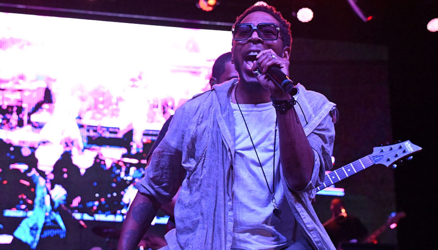Deitrick Haddon, Hill Metropolis & Stout Drop “The King Of Glory” Deitrick Haddon, Hill Metropolis & Stout Drop “The King Of Glory”